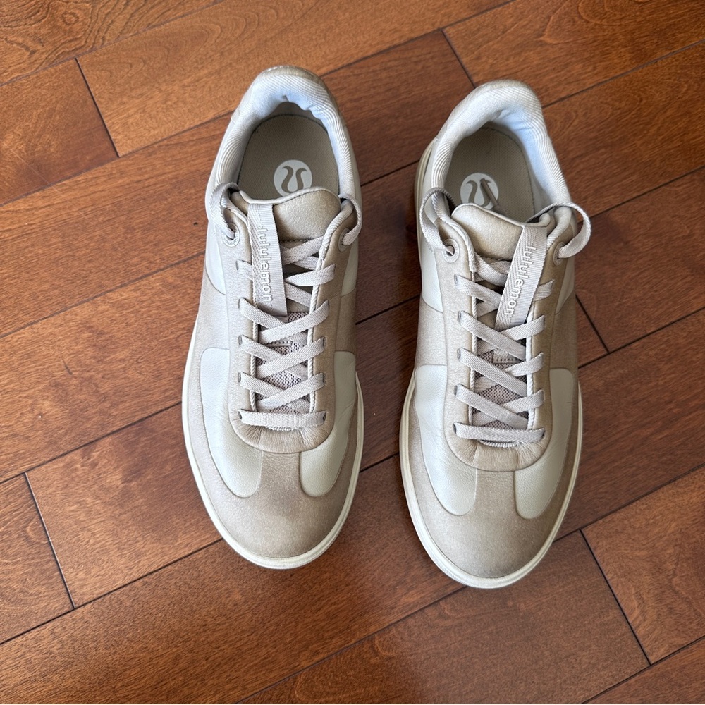 Lululemon Cityverse Leather beige Sneaker Women's Beige Athletic Shoes